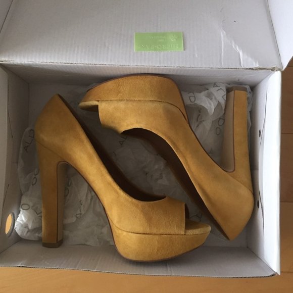 ALDO, YELLOW-MUSTARD GENUINE SUEDE, SHOES, SZ. 8 - Picture 5 of 6